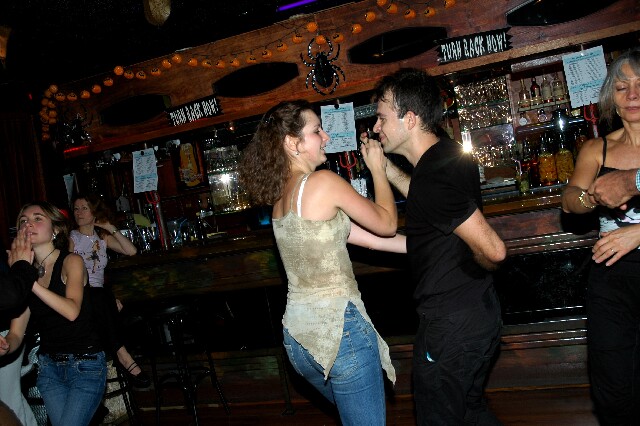 min 2005 11 06 sharkys 079